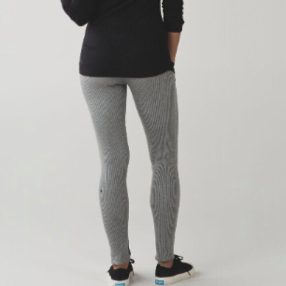 Lululemon Find Your Mantra Pant in Heathered Grey sz 6 - Picture 2 of 8